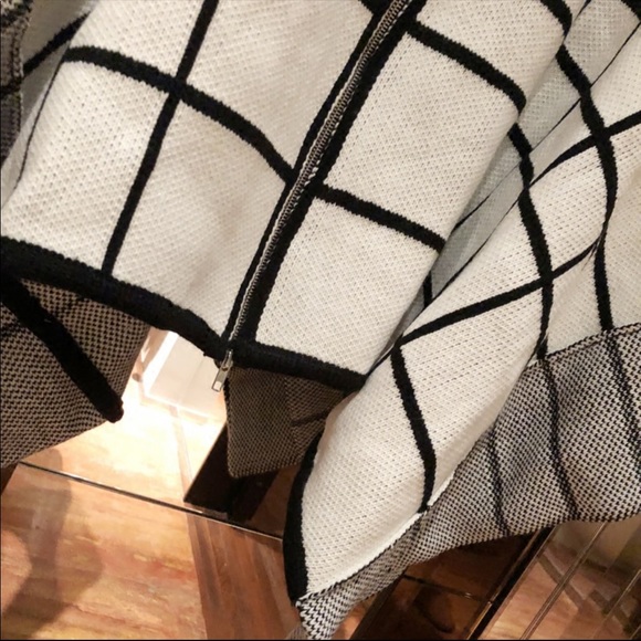 Plaid Knit Zip Front Poncho Cape - Picture 8 of 8